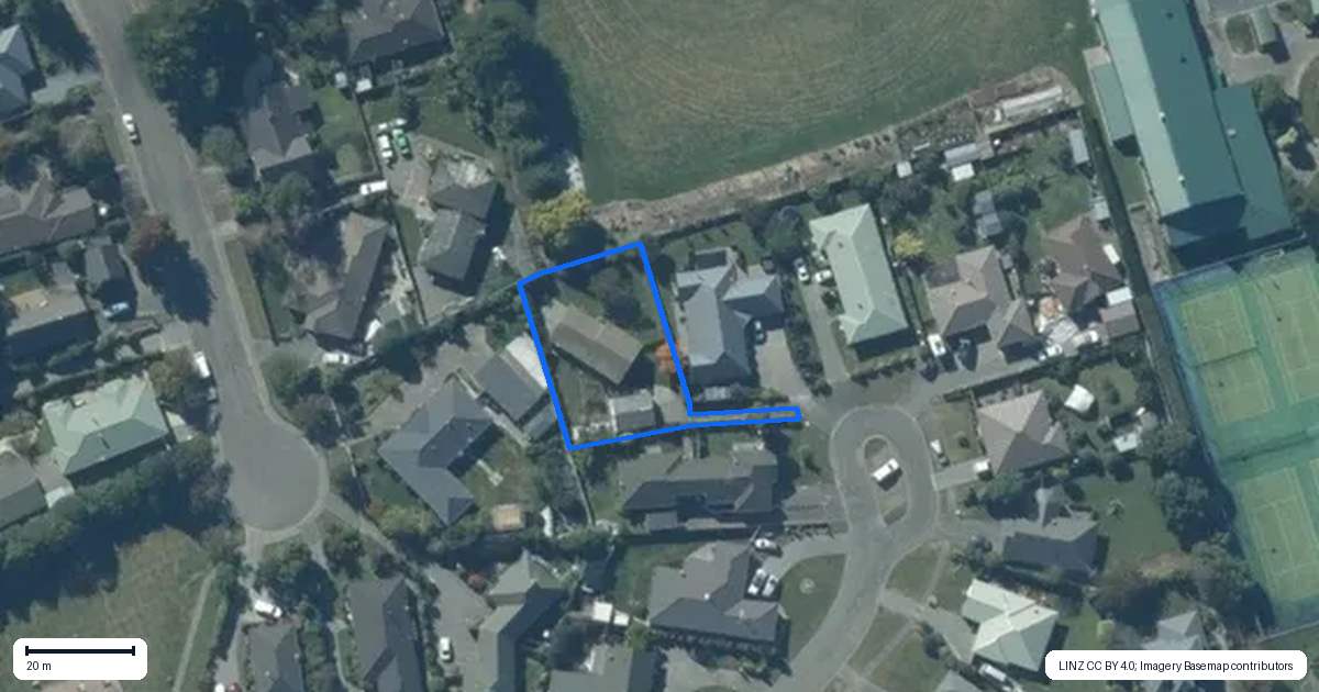Property context map for 7 Oldham Place, Darfield