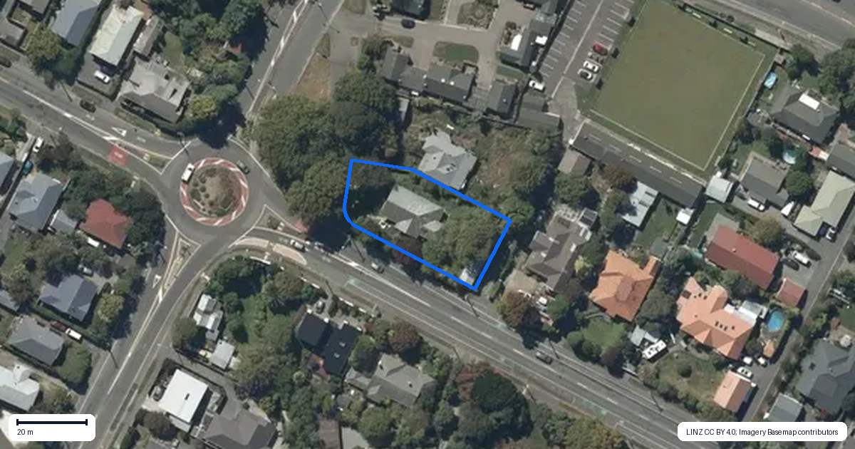 Property context map for 32 Ensors Road, Opawa, Christchurch