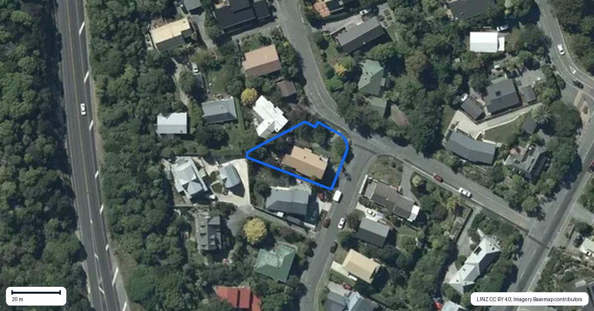 Property context map for 84 Flinders Road, Heathcote Valley, Christchurch