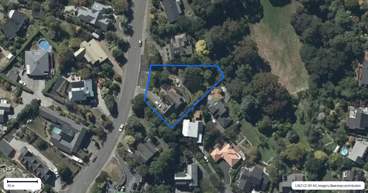 Property context map for 34 Woodside Common, Westmorland, Christchurch