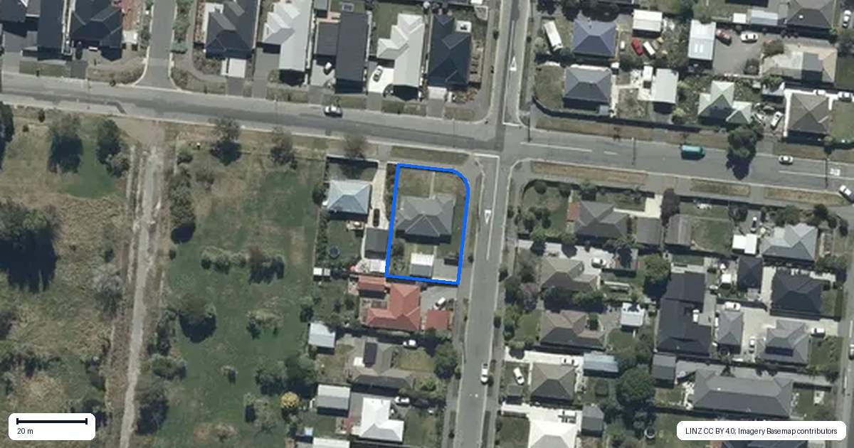 Property context map for 16 Sandy Avenue, New Brighton, Christchurch