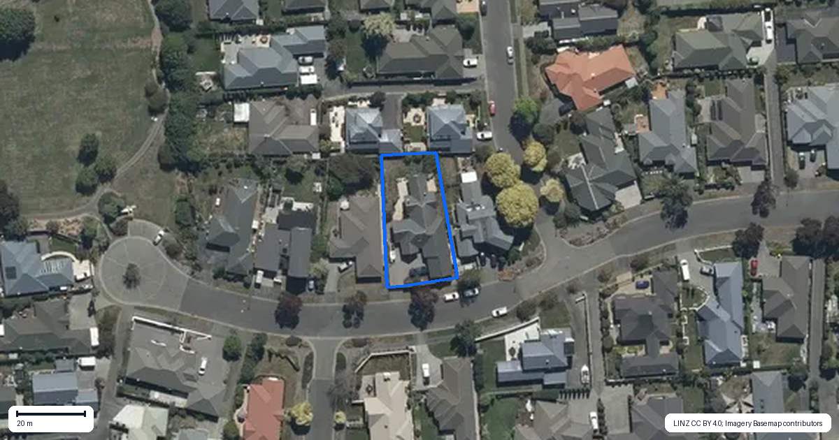 Property context map for 70 Fairway Drive, Shirley, Christchurch