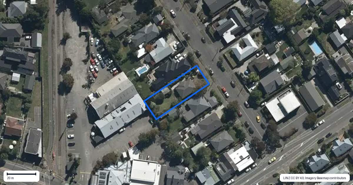 Property context map for 11 Alpha Avenue, Strowan, Christchurch