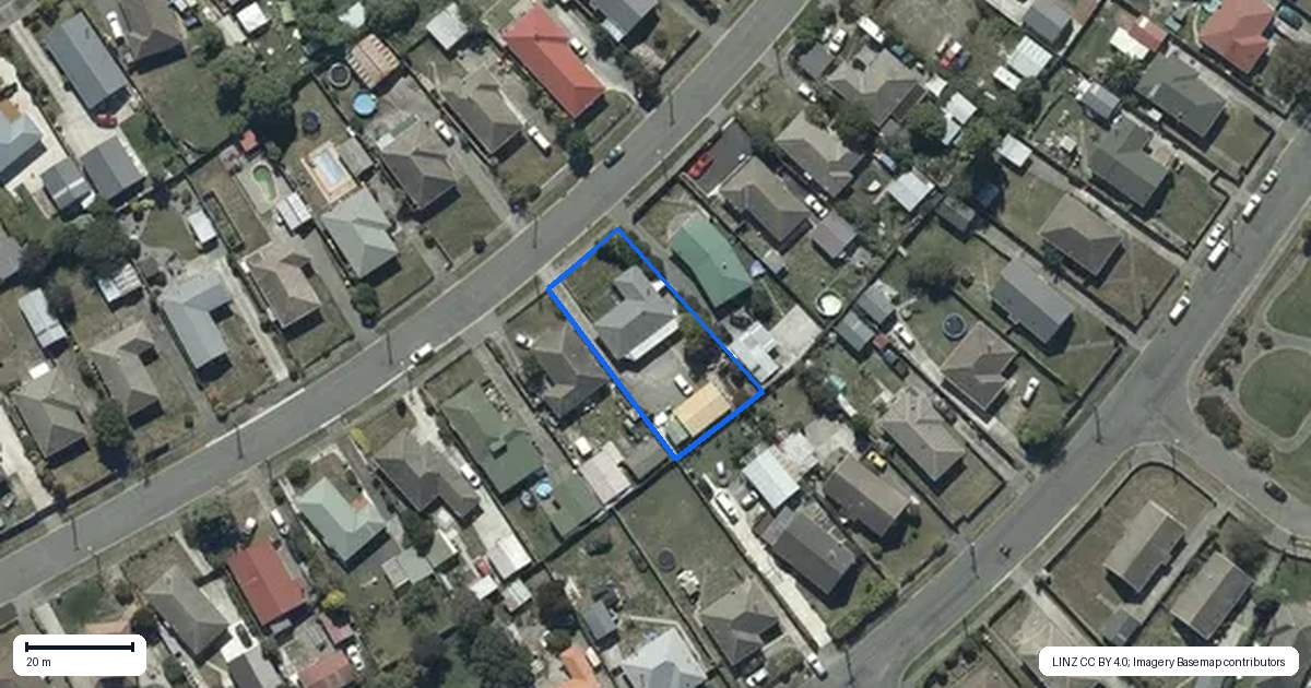Property context map for 36 Sandown Crescent, Aranui, Christchurch