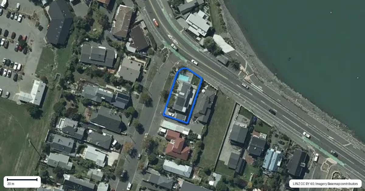 Property context map for 1 Wakatu Avenue, Moncks Bay, Christchurch