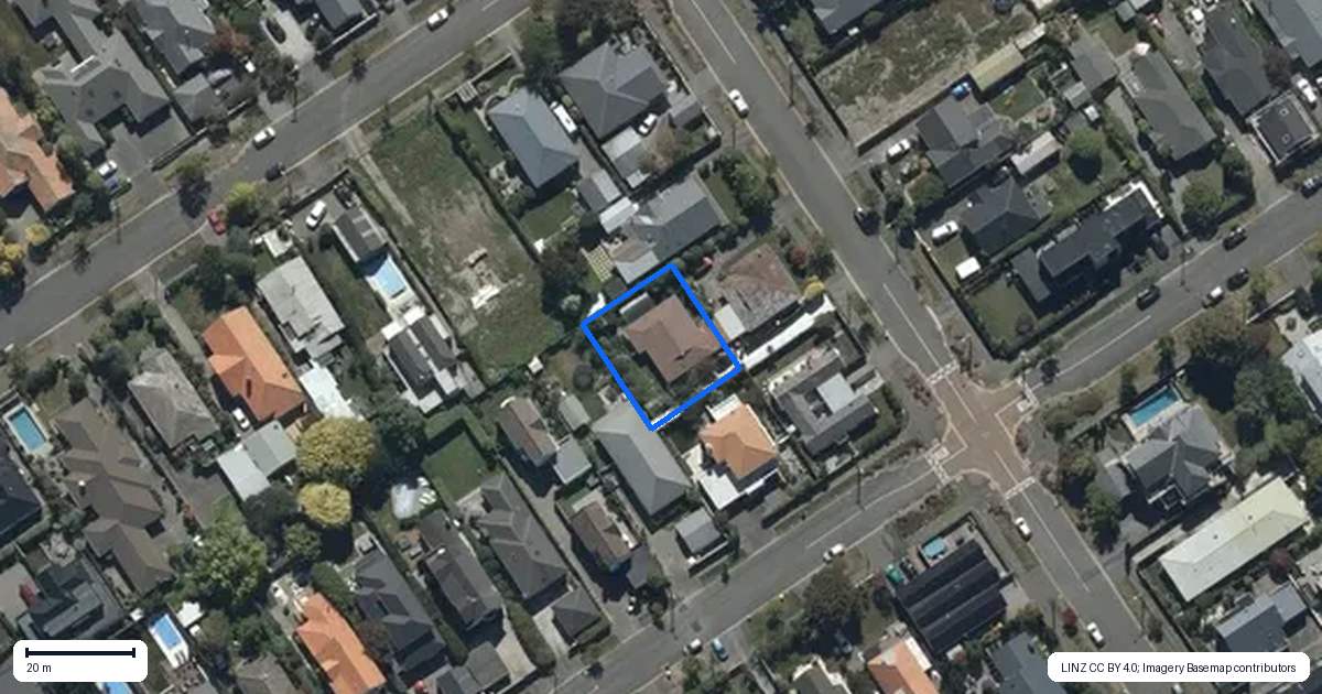 Property context map for 2/27 Bretts Road, St Albans, Christchurch