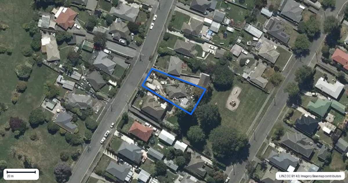 Property context map for 38 Pembroke Street, Avondale, Christchurch