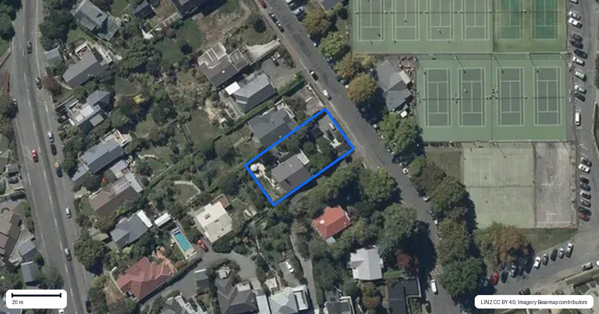 Property context map for 14 Valley Road, Cashmere, Christchurch