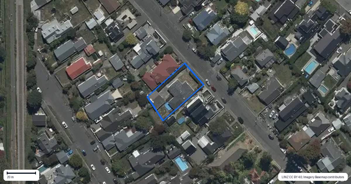 Property context map for 37 Searells Road, Strowan, Christchurch