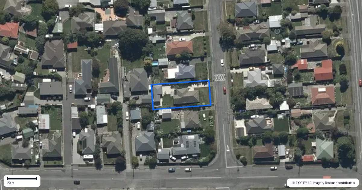 Property context map for 21 Olivine Street, Shirley, Christchurch