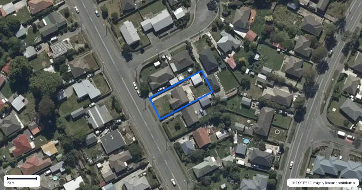 Property context map for 330 Hills Road, Mairehau, Christchurch