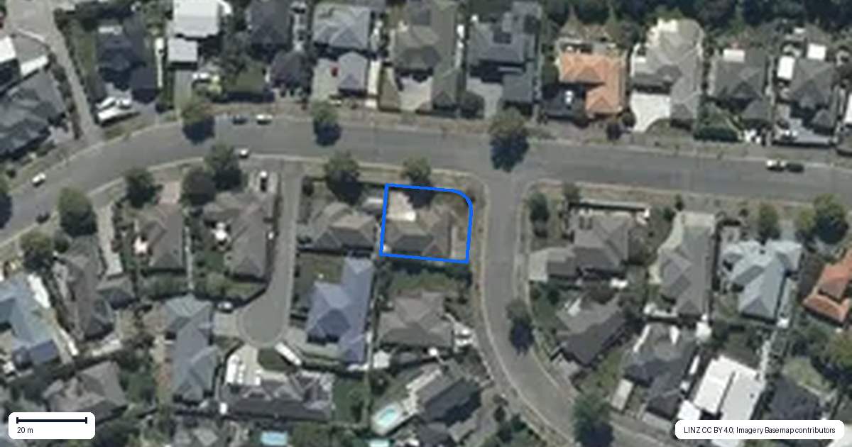 Property context map for 40 Travis Country Drive, Burwood, Christchurch