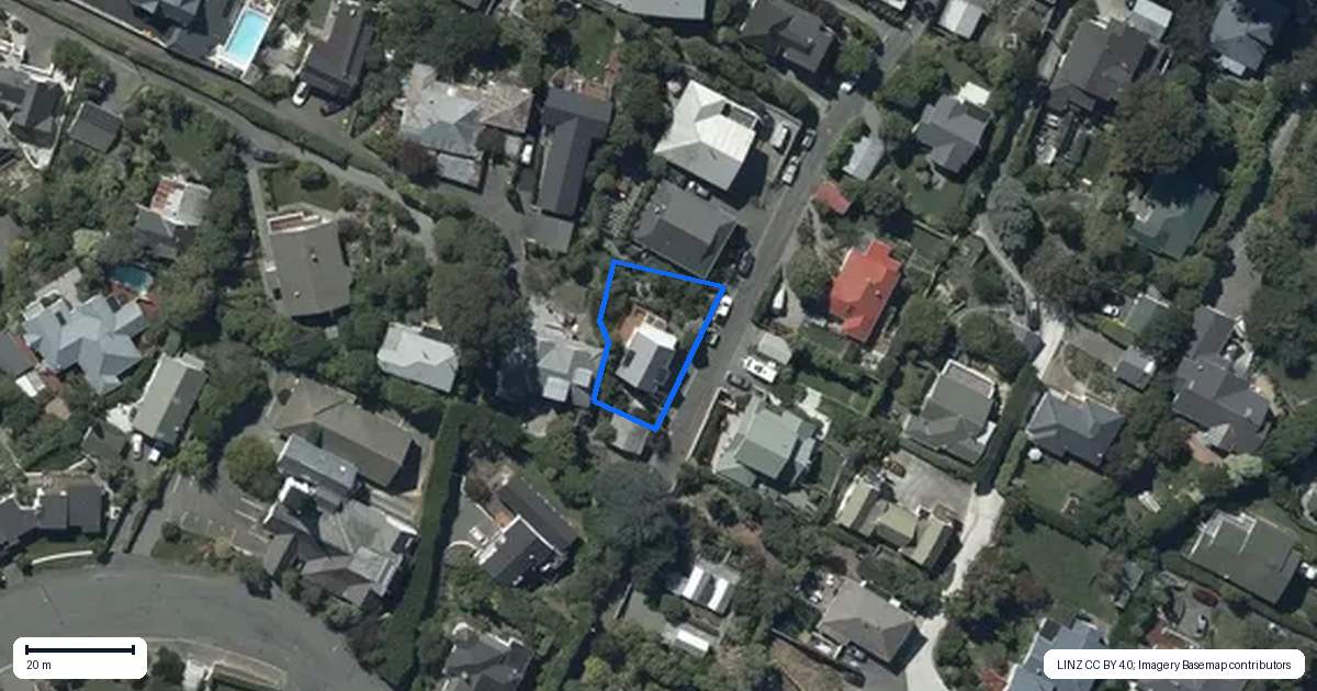 Property context map for 16 Merlewood Avenue, Cashmere, Christchurch