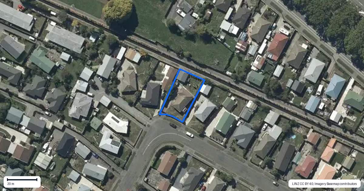 Property context map for 52 Frensham Crescent, Woolston, Christchurch