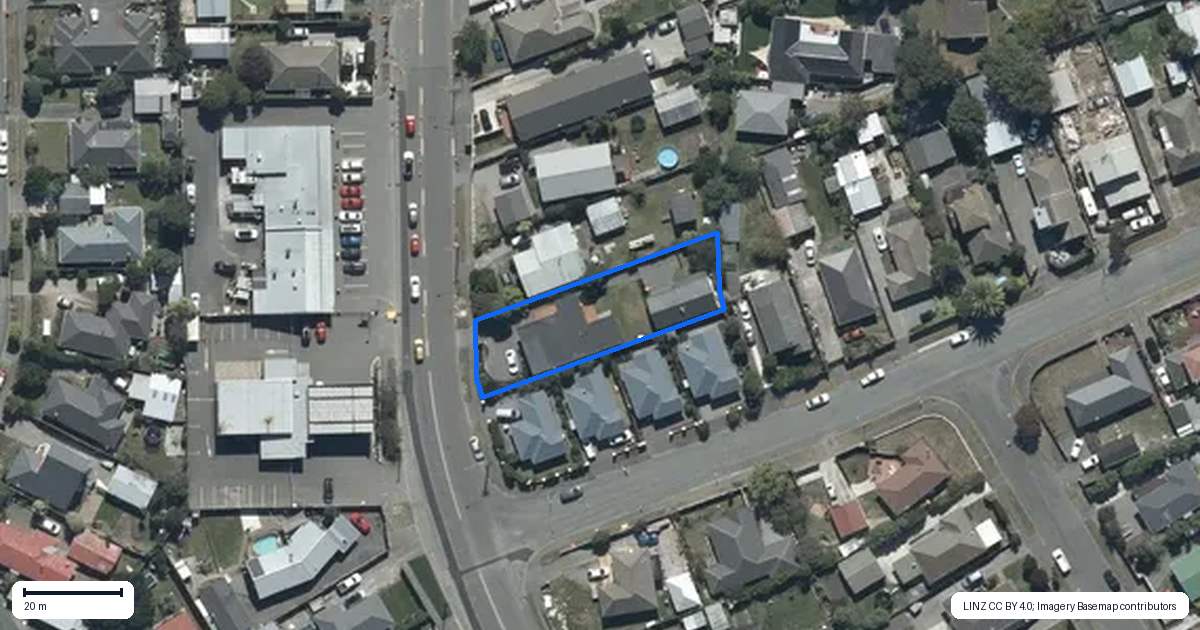 Property context map for 268 Burwood Road, Burwood, Christchurch