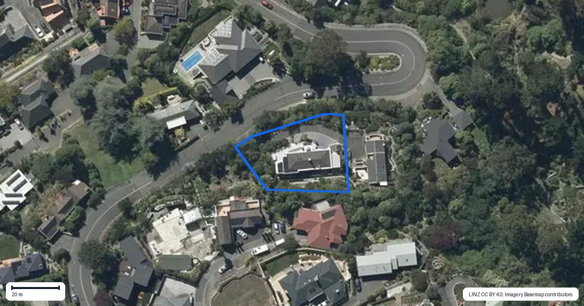Property context map for 35 Major Aitken Drive, Huntsbury, Christchurch