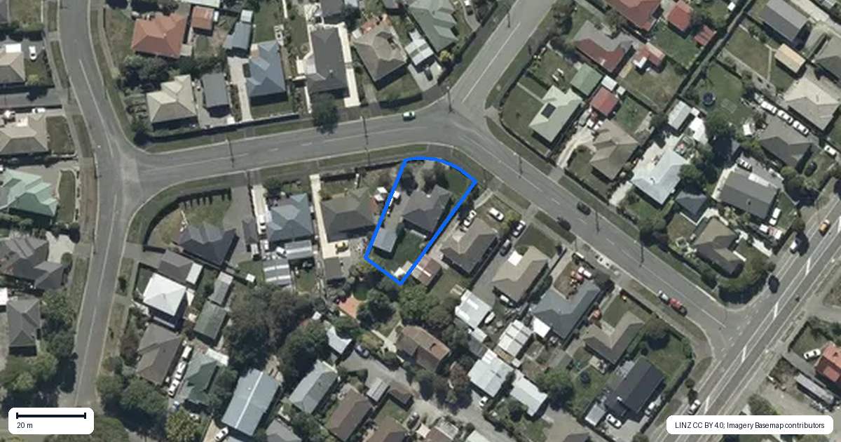 Property context map for 11 Newport Street, Avondale, Christchurch
