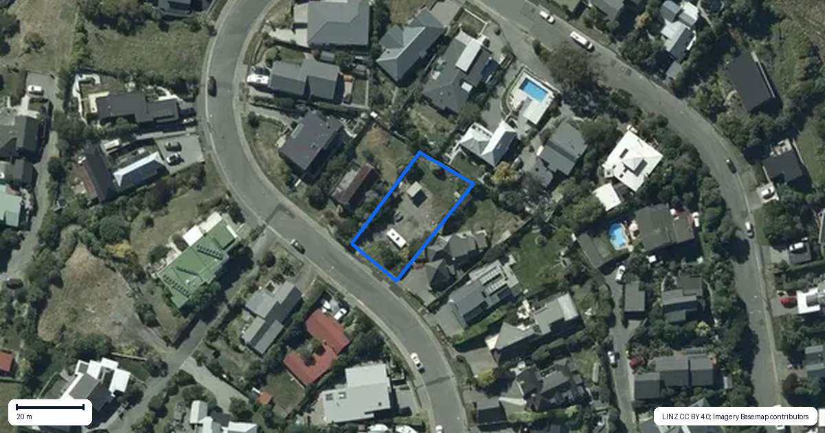 Property context map for 36 Santa Maria Avenue, Mount Pleasant, Christchurch