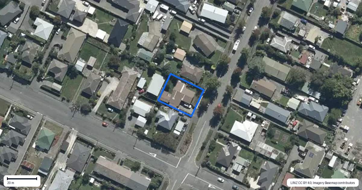 Property context map for 27 Tyrone Street, Belfast, Christchurch
