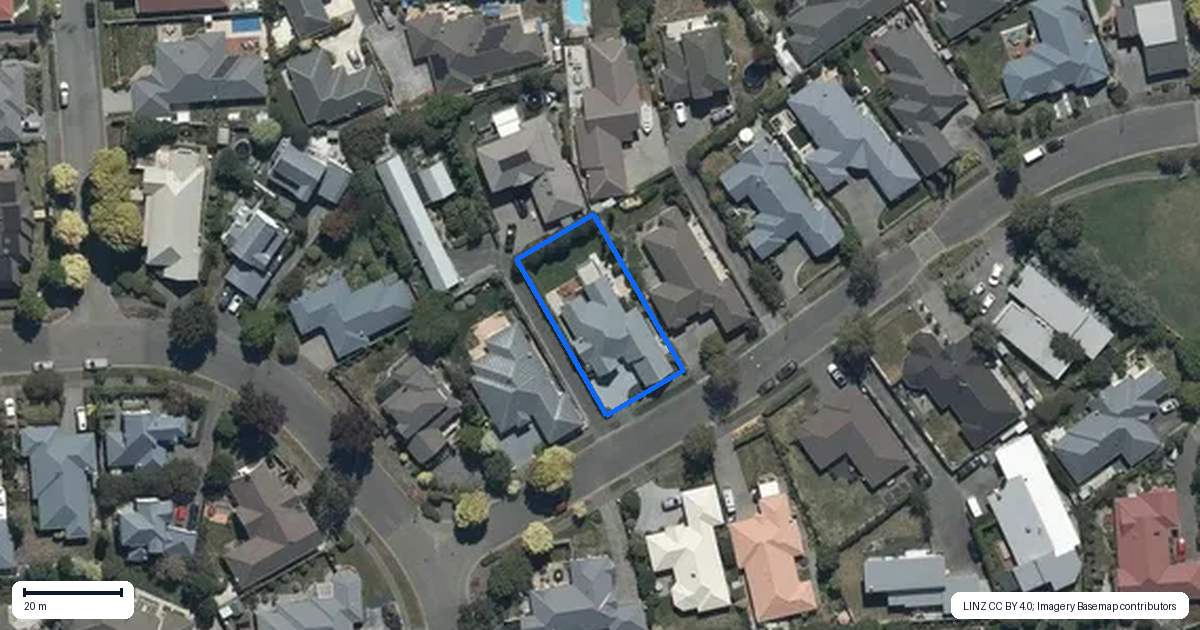 Property context map for 9 Birkdale Drive, Shirley, Christchurch