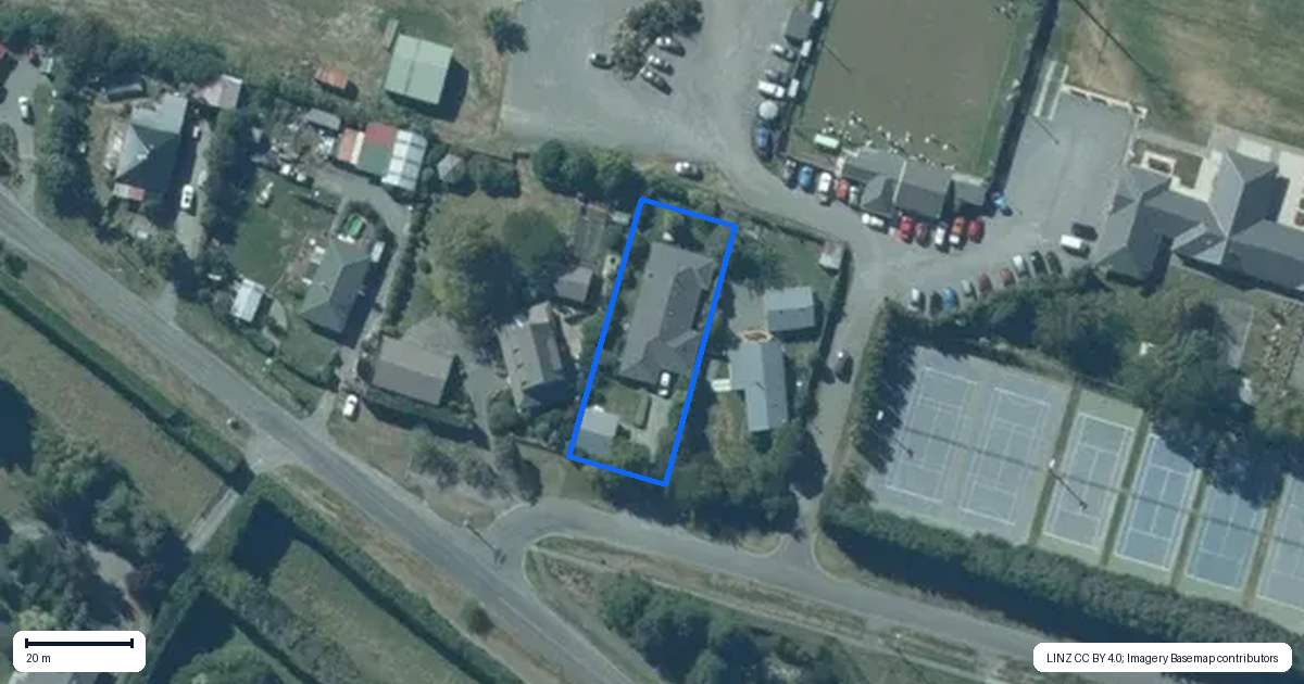 Property context map for 44 High Street, Kirwee