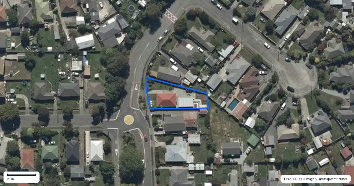 Property context map for 136 Quinns Road, Shirley, Christchurch