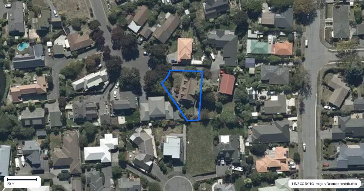 Property context map for 12 Wichita Place, Burwood, Christchurch