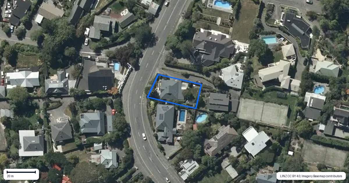 Property context map for 67 Hackthorne Road, Cashmere, Christchurch