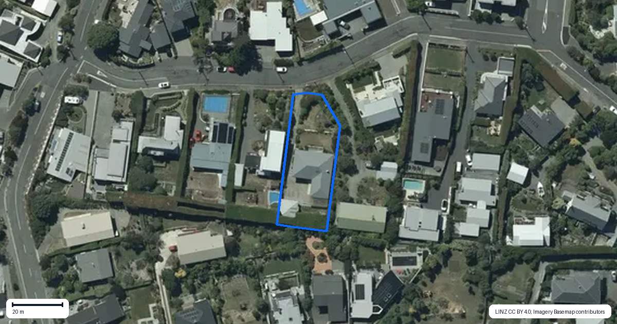 Property context map for 36 Marama Crescent, Mount Pleasant, Christchurch