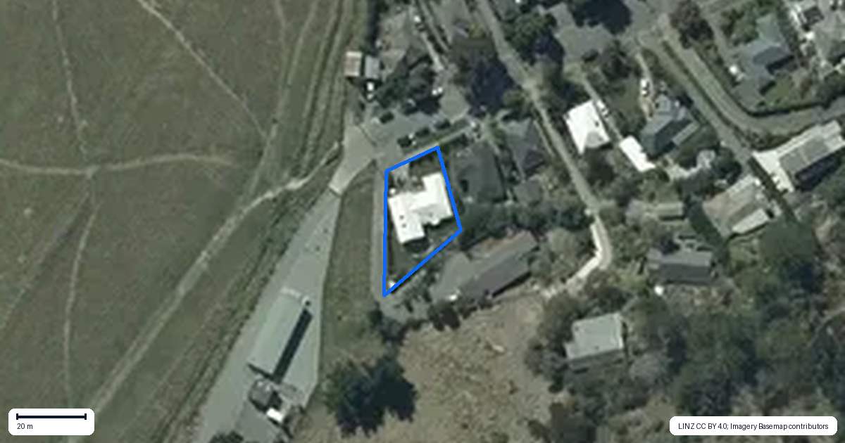 Property context map for 107 Bay View Road, Moncks Bay, Christchurch