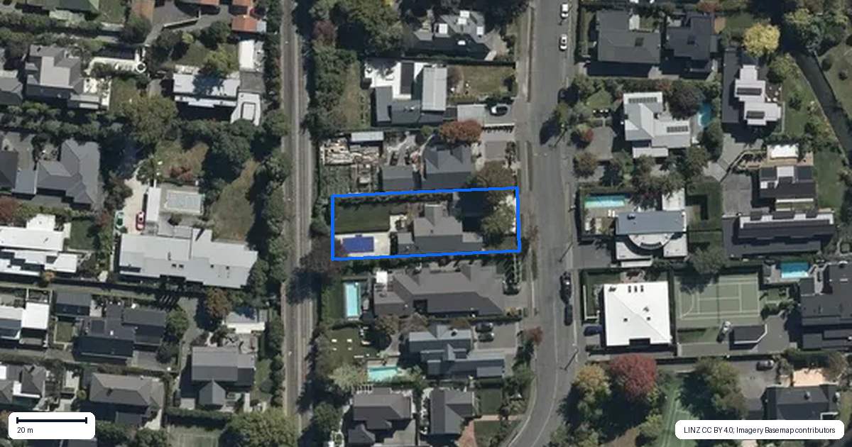 Property context map for 33 Clifford Avenue, Merivale, Christchurch