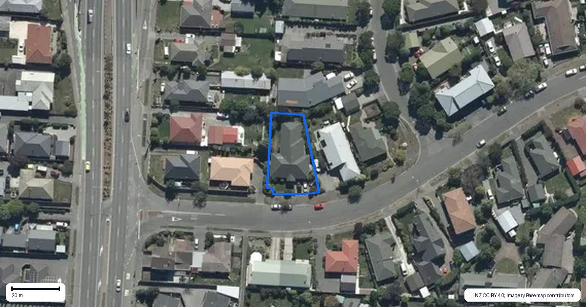 Property context map for 5 Lowry Avenue, Redwood, Christchurch