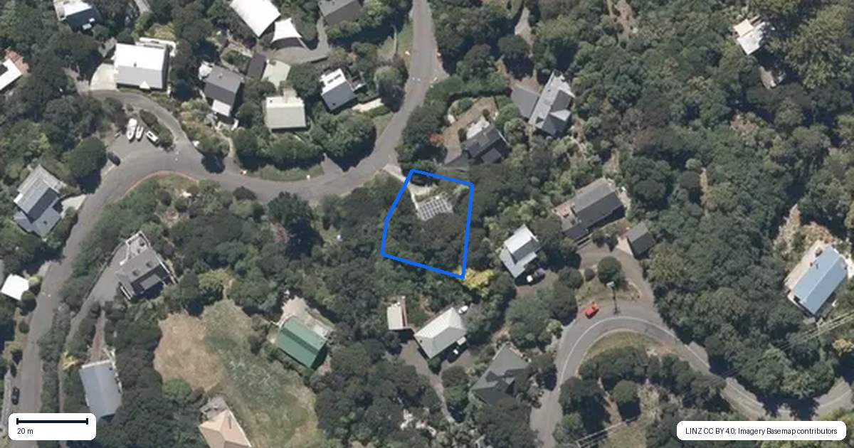 Property context map for 19 Hempleman Drive, Akaroa