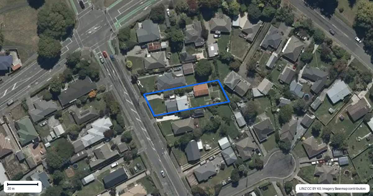 Property context map for 380 Hills Road, Mairehau, Christchurch