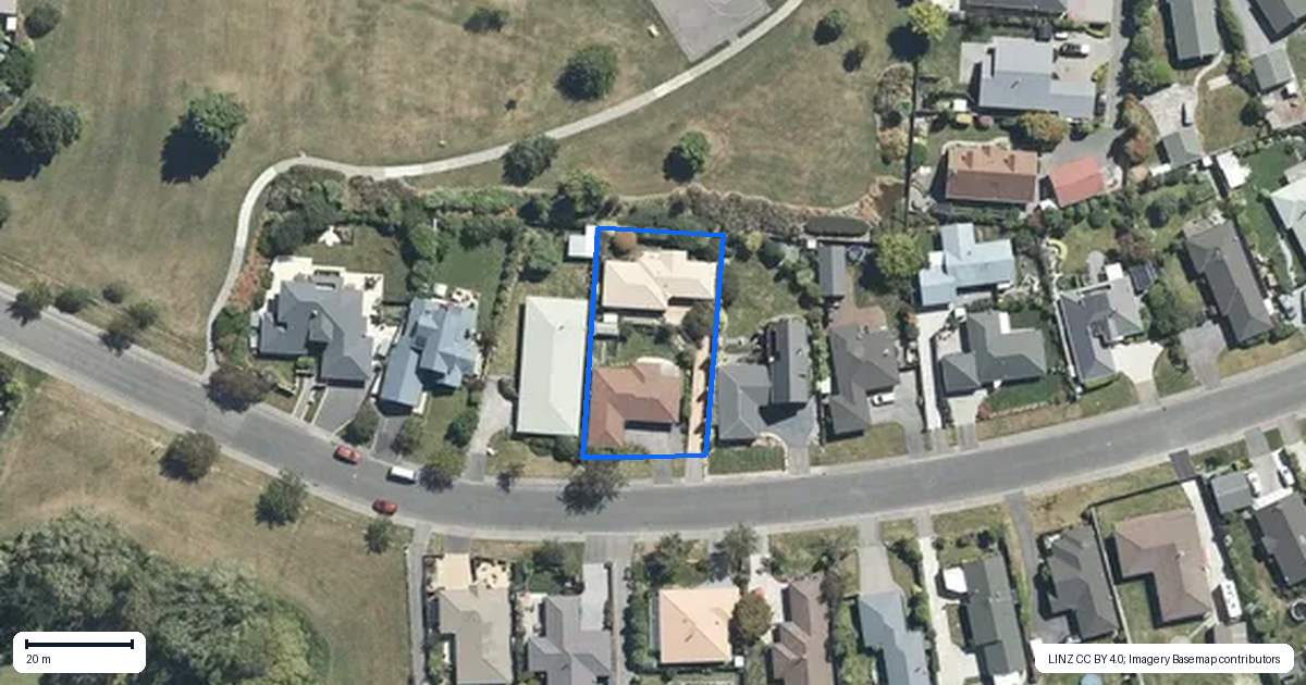 Property context map for 44 Fairweather Crescent, Kaiapoi