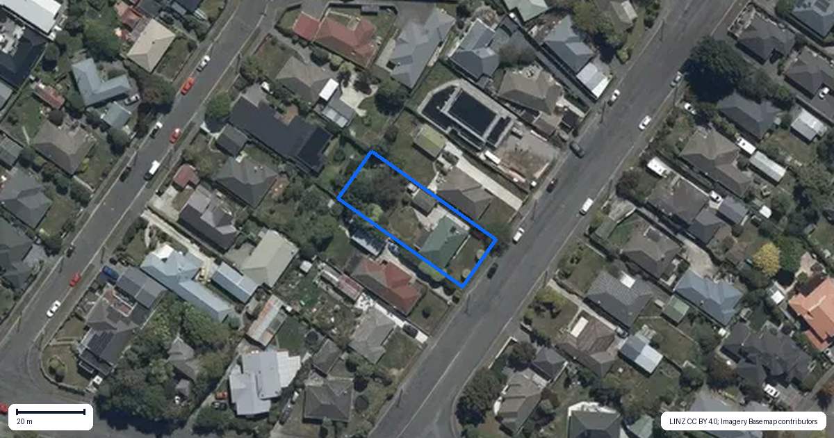 Property context map for 42 Harris Crescent, Papanui, Christchurch