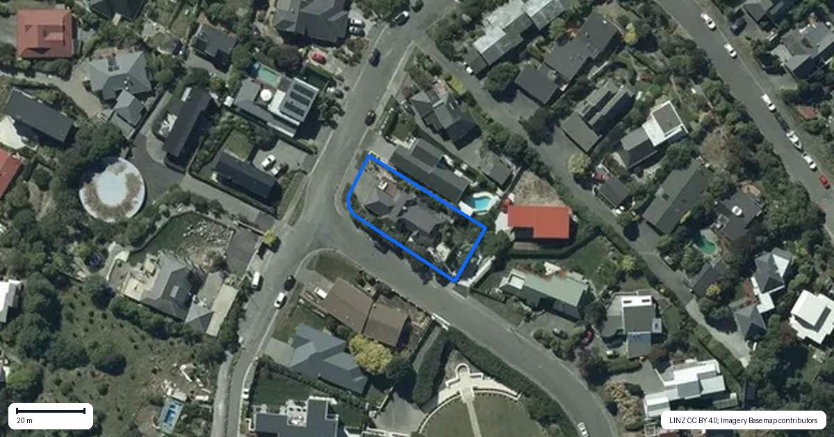 Property context map for 9 Assisi Street, Mount Pleasant, Christchurch