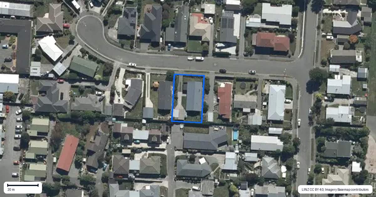 Property context map for 7 Beeston Place, Redwood, Christchurch