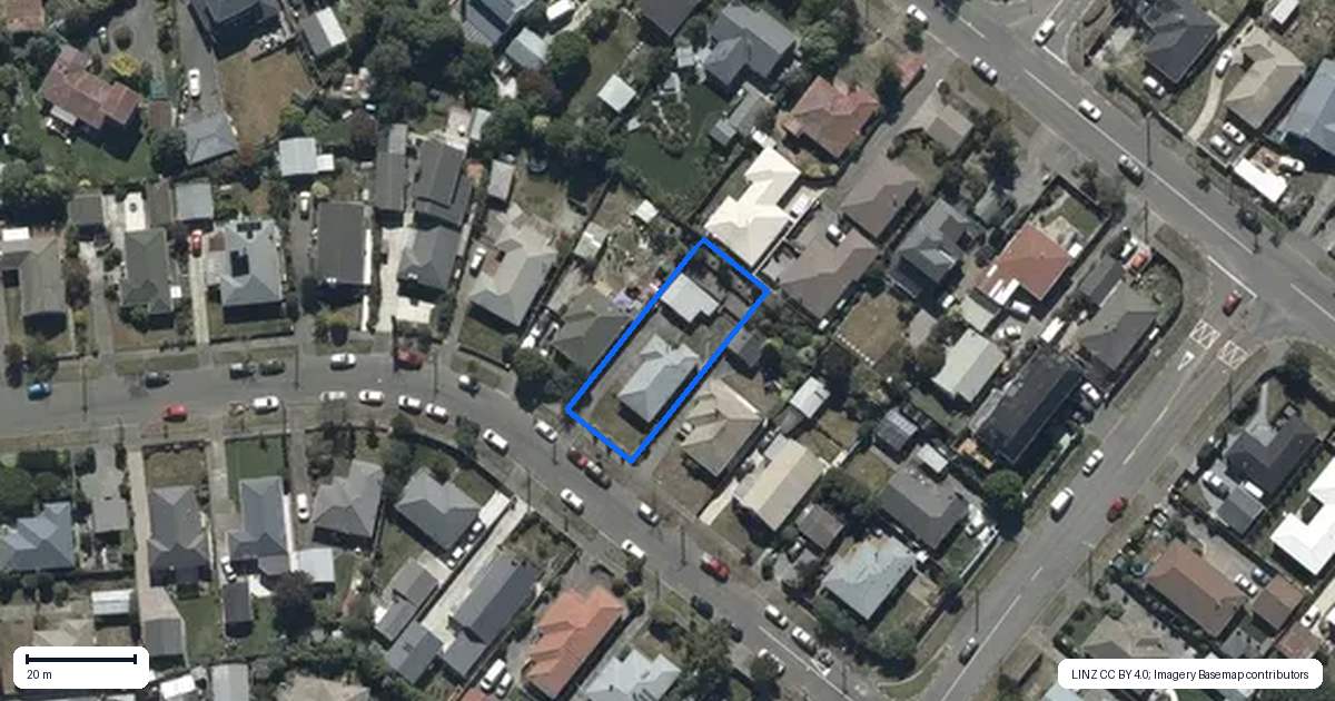 Property context map for 63 Vardon Crescent, Shirley, Christchurch