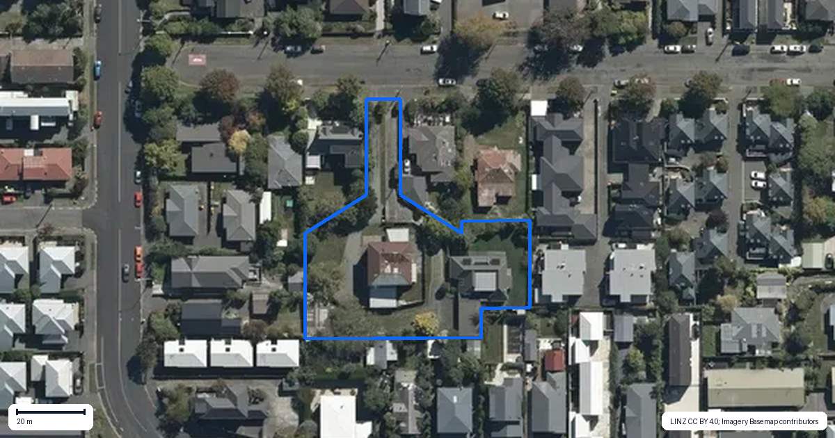 Property context map for 12 Eversleigh Street, St Albans, Christchurch
