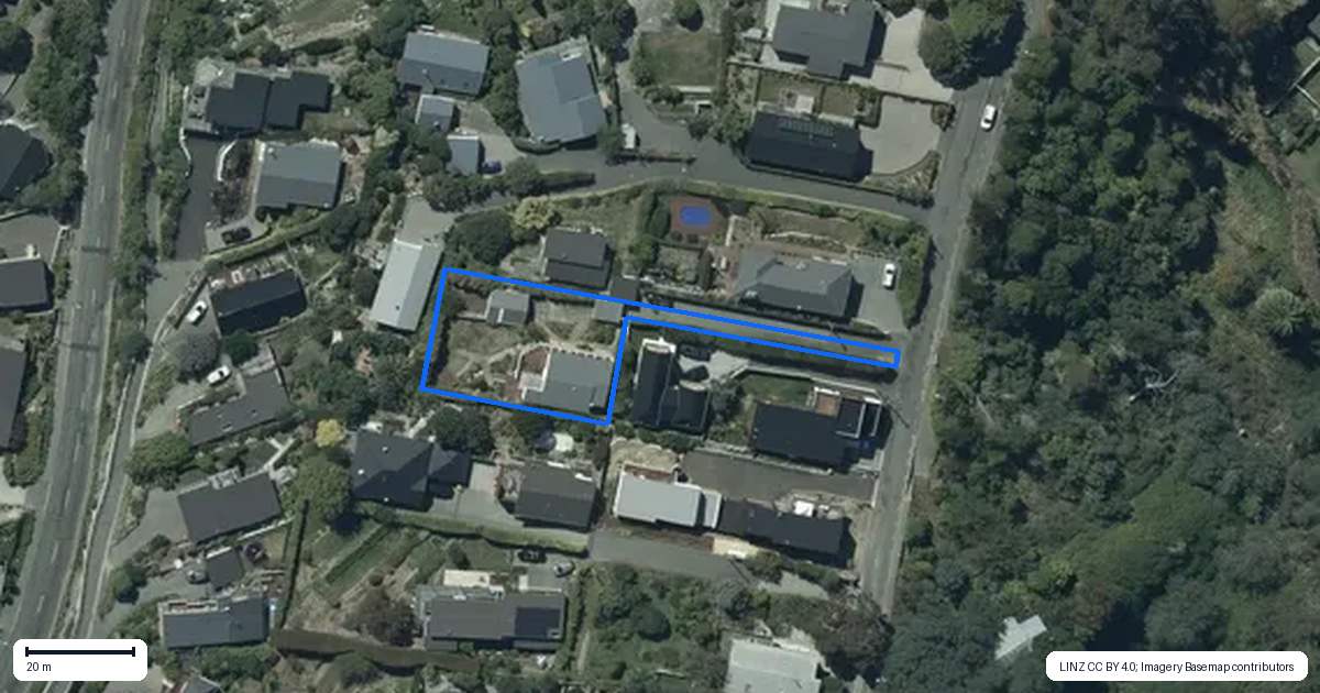 Property context map for 24 Maffeys Road, Mount Pleasant, Christchurch