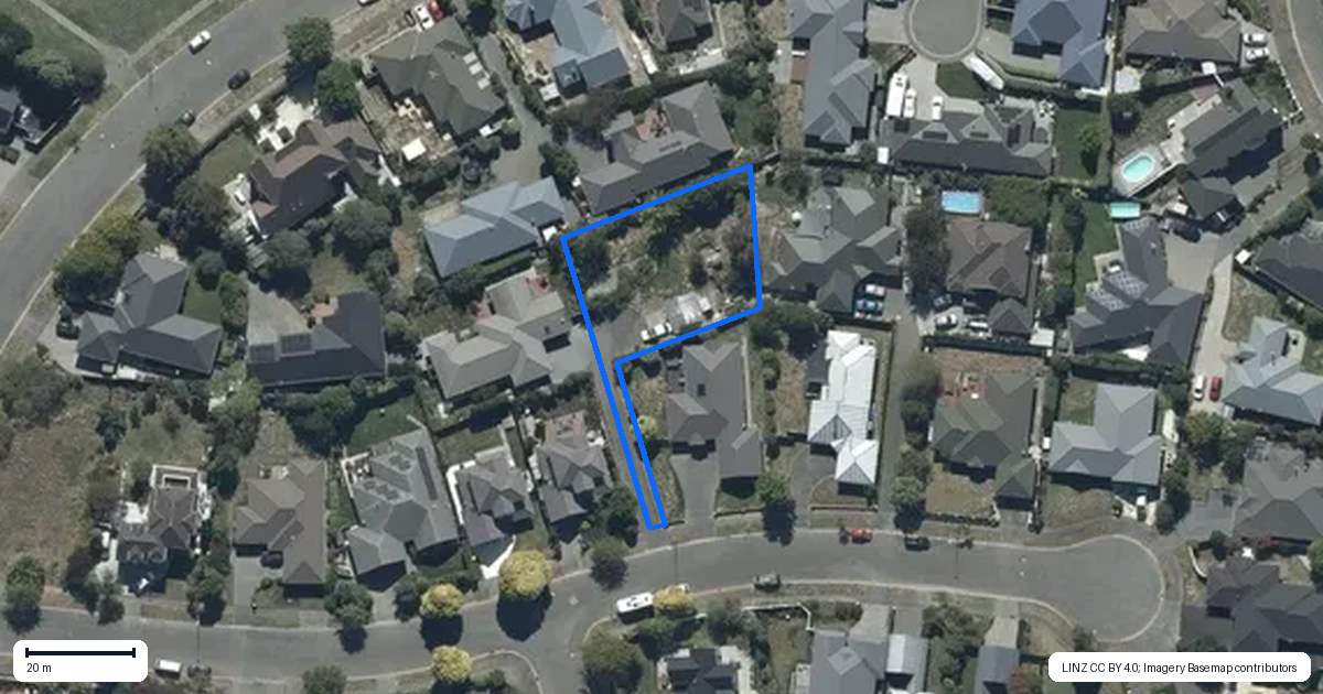Property context map for 15 Glastonbury Drive, Burwood, Christchurch