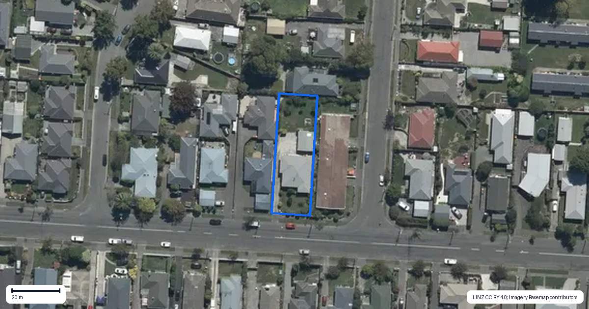 Property context map for 35 Daniels Road, Redwood, Christchurch