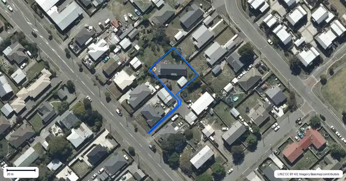 Property context map for 171 Breezes Road, Aranui, Christchurch