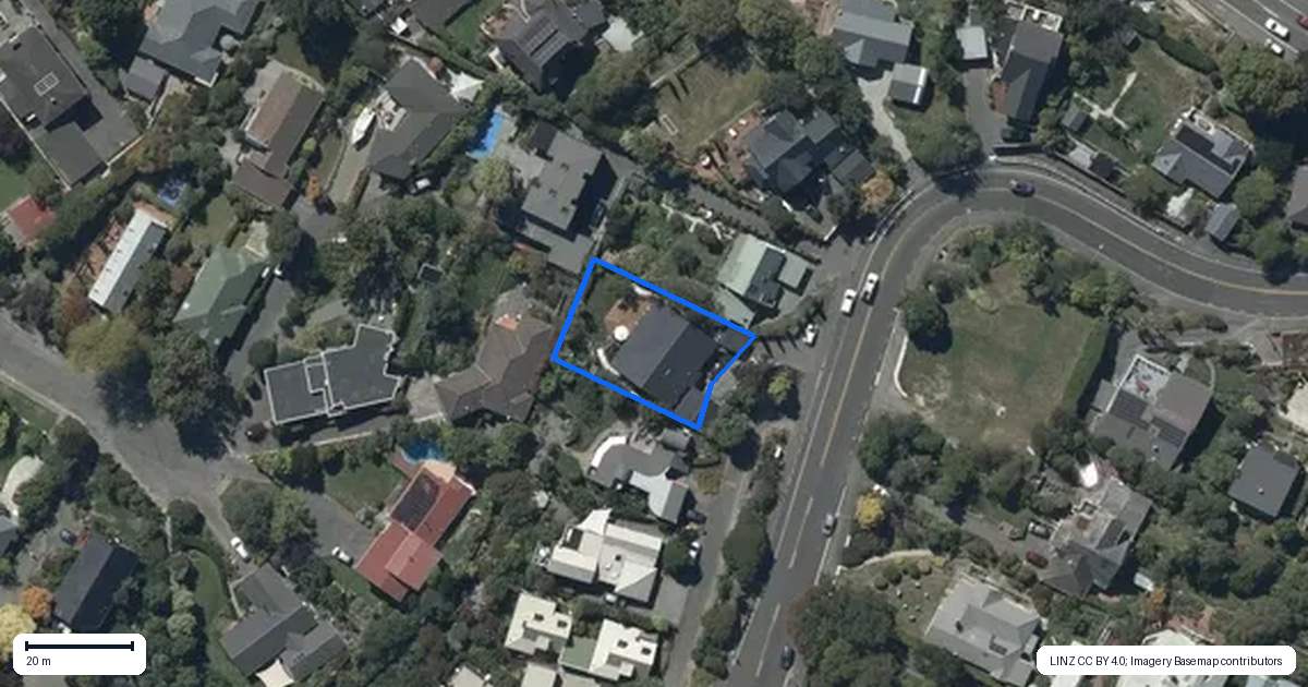Property context map for 18 Dyers Pass Road, Cashmere, Christchurch