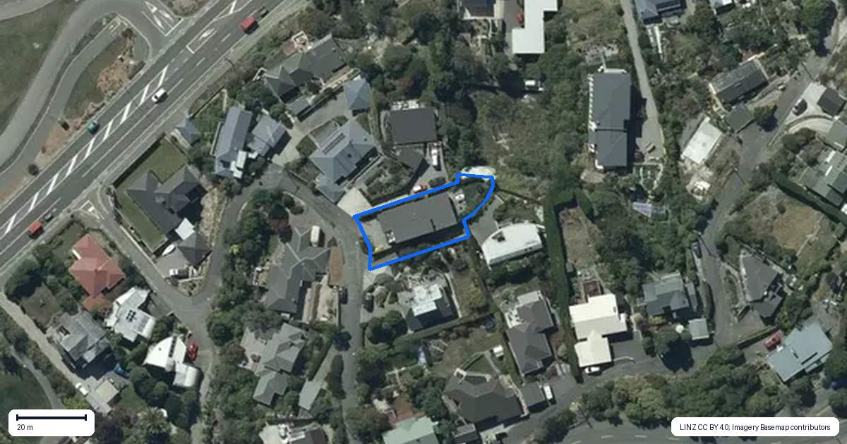 Property context map for 11 Te Awakura Terrace, Mount Pleasant, Christchurch