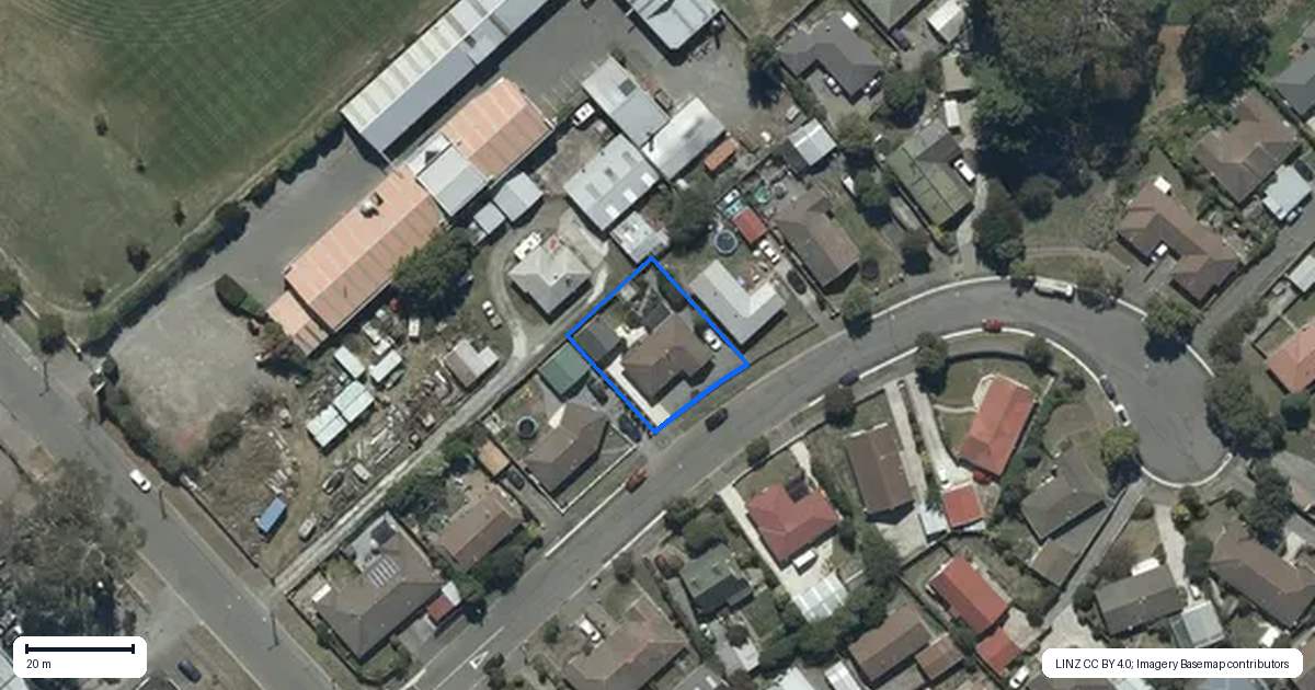 Property context map for 7 McHaffies Place, Wainoni, Christchurch