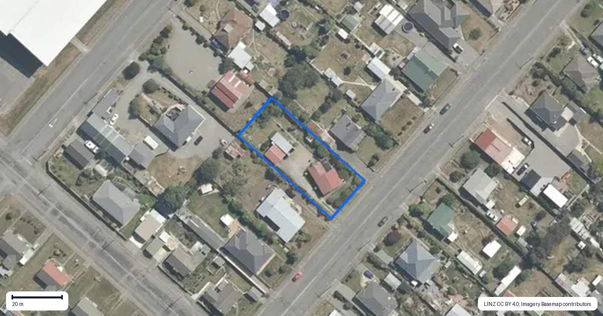 Property context map for 16 Studholme Street, Waimate