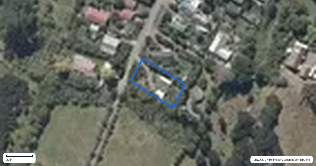 Property context map for 11 Kotlowski Road, Takamatua