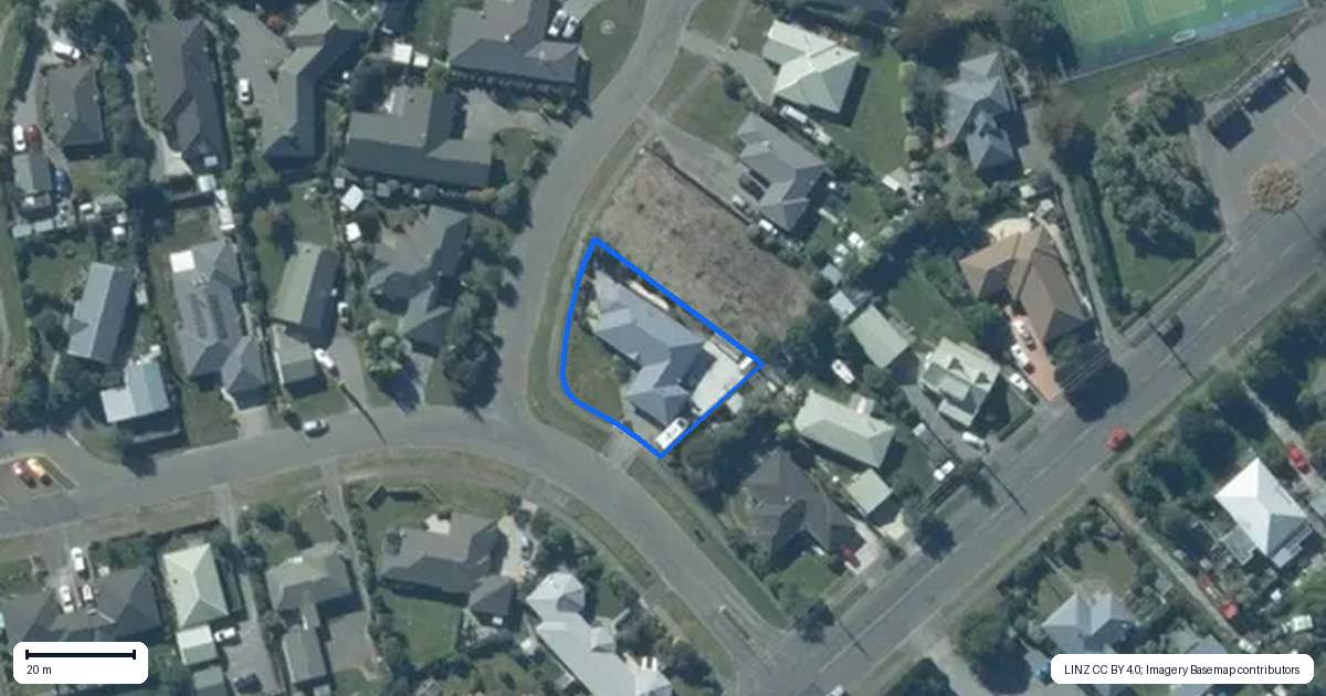 Property context map for 4 Devon Crescent, Darfield